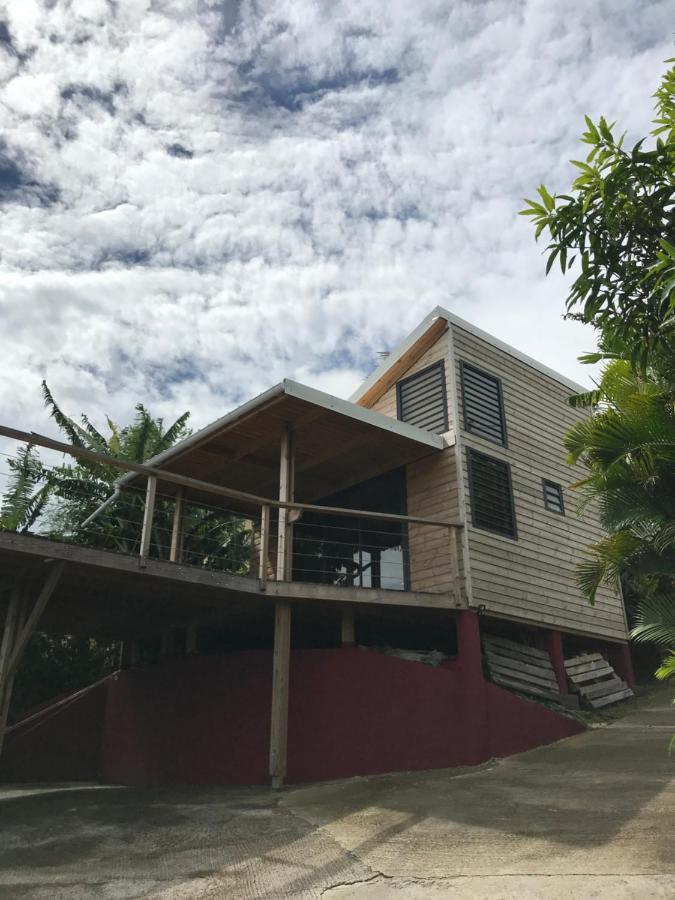 Lounge Des Hauts, 3 Maisons A L'Etang-Sale Avec Vue Sur L'Ocean Indien Et La Foret Exterior foto